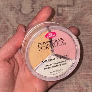 Physicians Formula Mineral Wear 3-in-1 Setting Powder – Banana + Brighten + Set